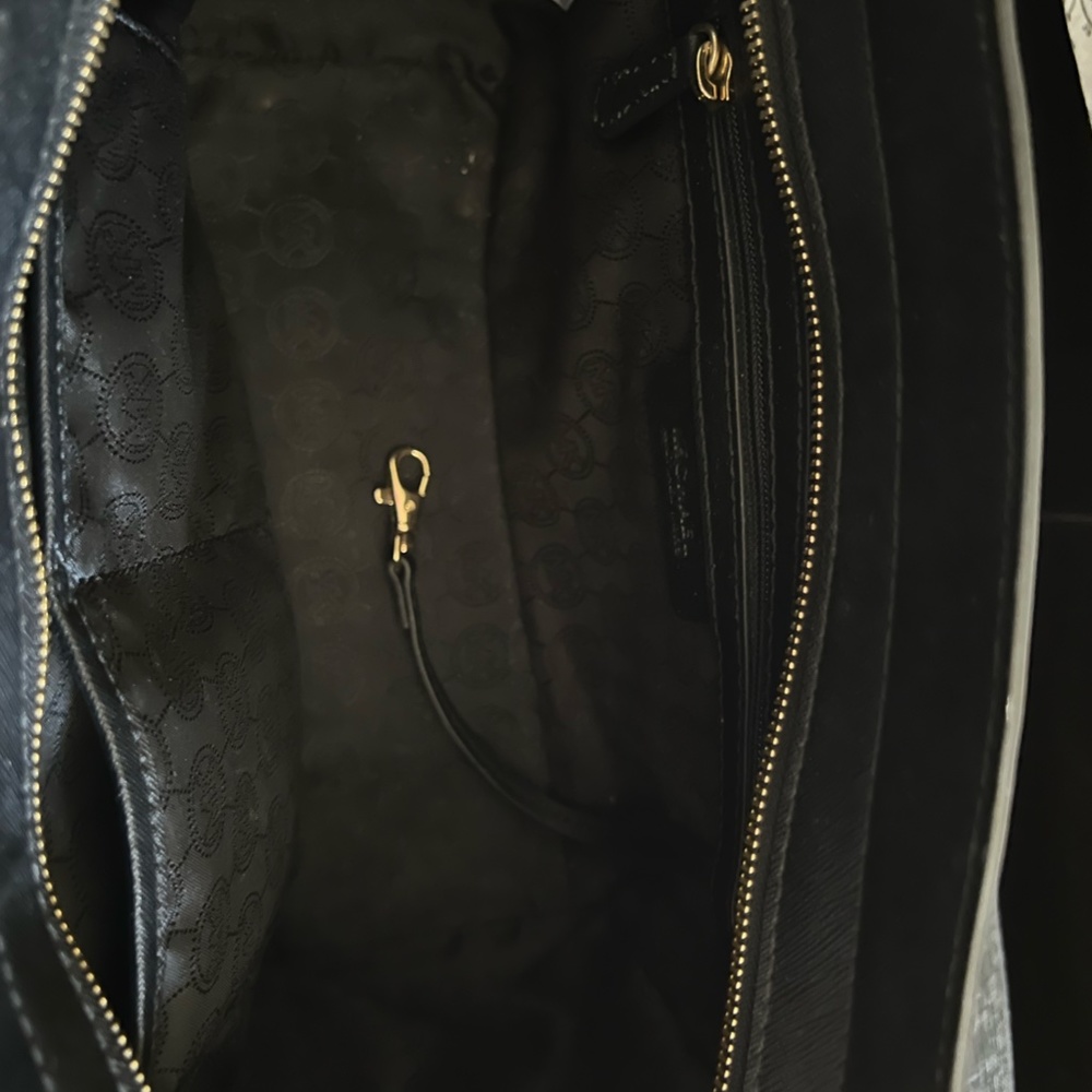 Michael Kors Selma Stud Bag - Picture 6 of 8